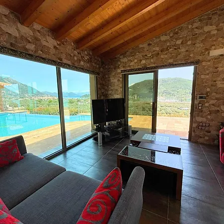 Villa Smaragdine Blue