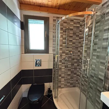 Smaragdine Blue Villa *